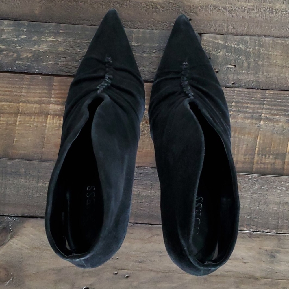 [ GUESS ] Suede/Velvet Ruched Booties - Picture 4 of 6